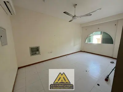 سعر وفرصه لن تتكرر * مساحه كبيره * سعر خيال *صيانه وتشطيب كامل قبل التسليم *  صيانه فري * تكيف اسبليت * تسهيل ف الدفعات