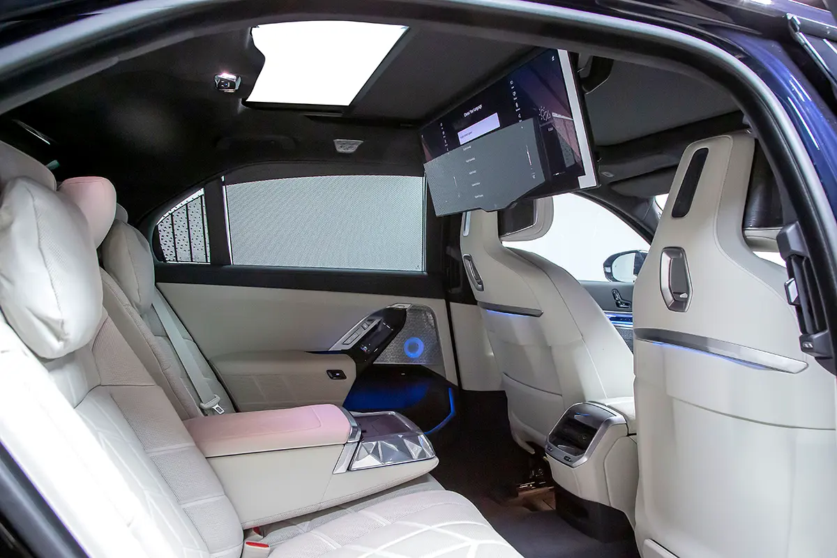 BMW 7-Series 2024