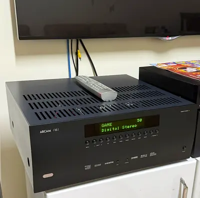 Arcam AVR 380