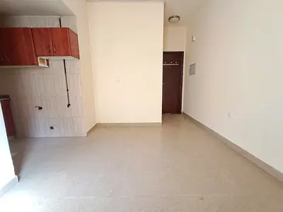 Luxury saprt kitchen studio near to safari mall available