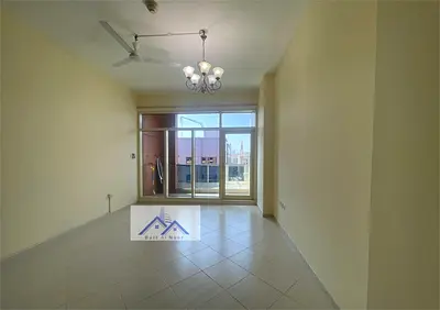 SPACIOUS 2 BHK IDEAL FOR FAMILY ONLY..