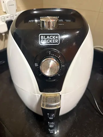 Black+Decker Compact Air Fryer - 2.2L, Used
