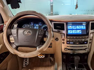 2015 Lexus LX-SERIES 照片 10