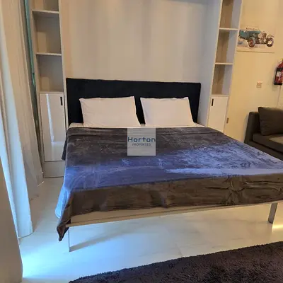 FULLY FURNISHED I WITH BALCONY I BUSINESS BAY