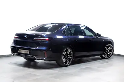 صورة مصغرة 3 لـ 2024 BMW 7-SERIES