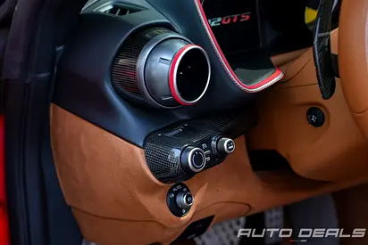 2020 Ferrari 812 GTS — фото 16