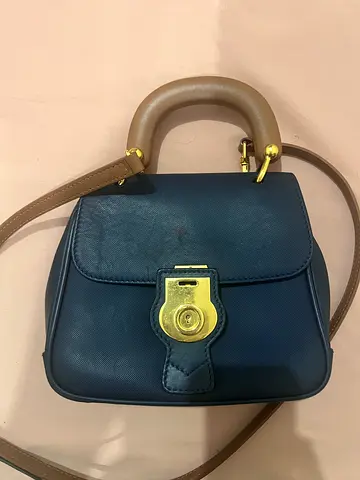 Orginal burberry crossbody Bag