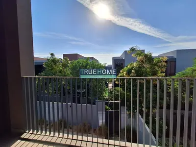 3BR CORNER for rent in robina REDY TO MOVE