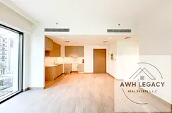 First Row Beach | Corner Unit | Bright Living Area