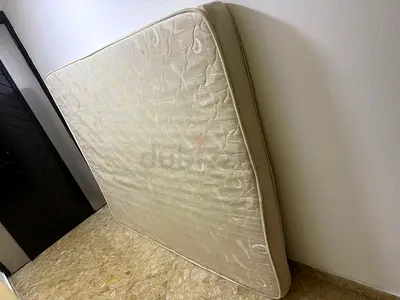 Queen size mattress - good used condition