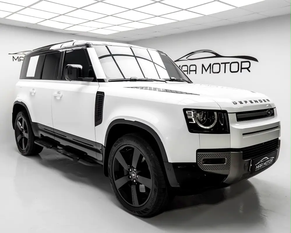 Land Rover Defender 2025
