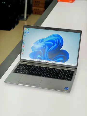 💻 DELL Latitude 5520

✅ Intel Core i7 11th Gen
✅ 32GB RAM
✅ 512GB SSD
✅ Intel Iris Xe Graphics