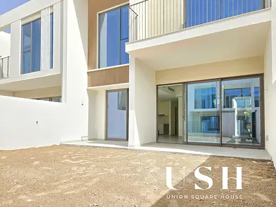 Park Access | Green View | Near Pool Community Living