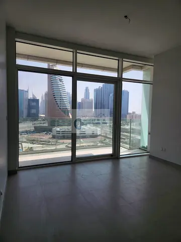 Bur Dubai 1BR Apartment | Balcony | Skyline Views | Park Gate Residence C