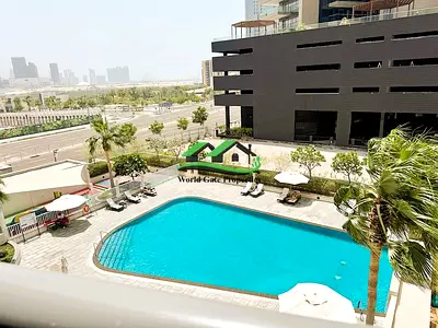 Pool View Great Community Prime Location Vacant Now