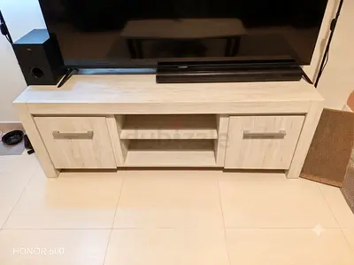 Tv table