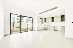 SINGLE ROW | CLOSE TO POOL | VIEWINGS AVAILABLE