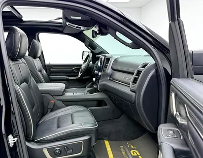2021 RAM 1500 photo 9
