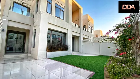 SPACIOUS LAYOUT 3BR | GATED COMMUNITY | VACANT