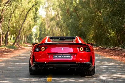 2020 Ferrari 812 GTS — фото 5