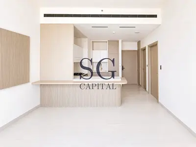 Luxury Smart Home | Private Jacuzzi | Fully Furnished