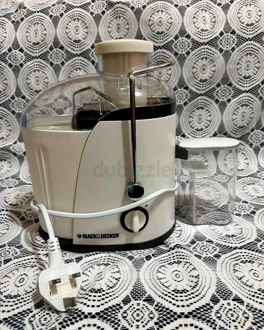 Move-out Sale - Black  Decker Centrifugal Juicer with Detachable Parts