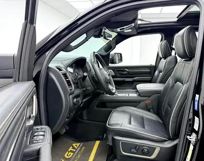 2021 RAM 1500 photo 8