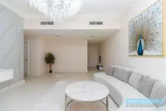 Upgraded Sea view - 1 bedroom for sale in Al Hamra Village - Marina