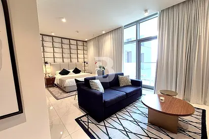 BILLS INCLUDED | FURNISHED | PARK AND POOL VIEW
