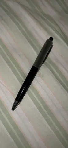 Shocking pen
