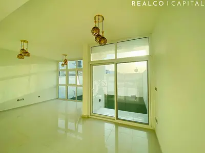 Well Maintained | 3 Bedrooms With maids | Single Row