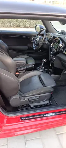 2018 MINI COOPER — миниатюра 16