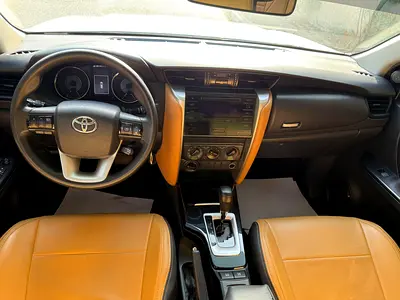 صورة 8 لـ 2019 Toyota FORTUNER