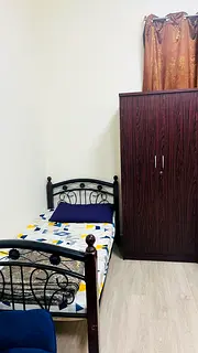 FULLY FURNISHED EXECUTIVE BEDSPACE FOR INDIAN MALE BACHELORS IN DSO