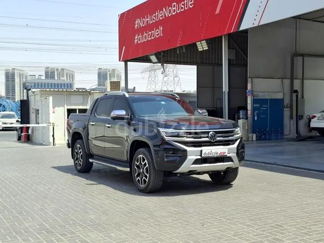 Volkswagen Amarok 2023 — photo 1 of 13
