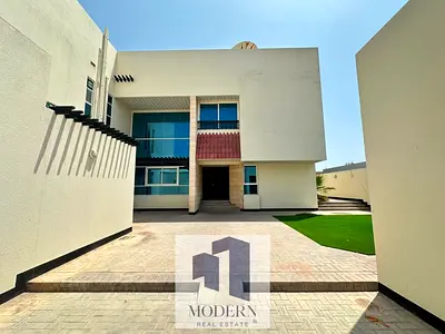Spacious 4BR Villa | Garden | Maid’s Room | Prime Umm Suqeim