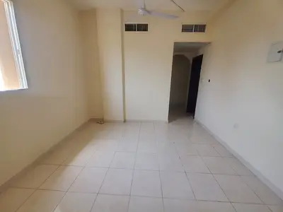 Lavish 1bhk good building near muwailah bus stop rent in just 30k