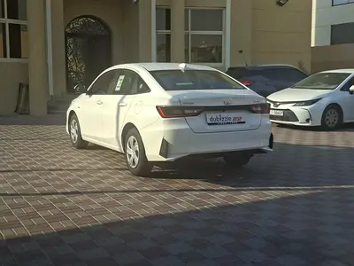 2026 Toyota YARIS — миниатюра 8