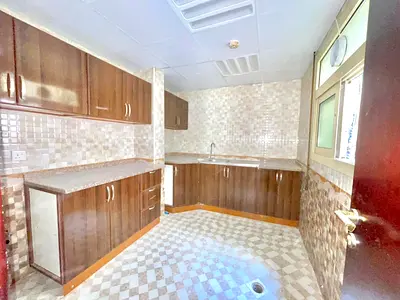 Prime Location 1bhk near to park and bus station