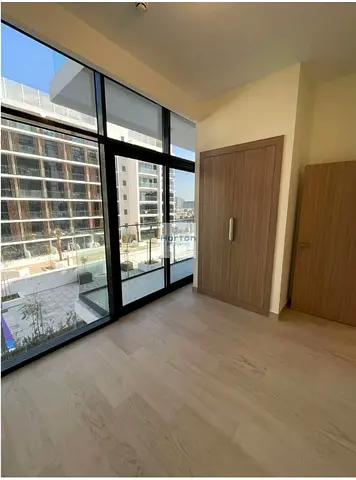 POOL VIEW | PRIME LOCATION | COMMUNITY VIEW