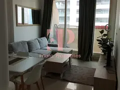 FURNISHED l VACANT l MID FLOOR