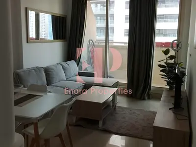 FURNISHED l VACANT l MID FLOOR