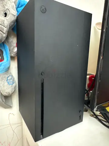Microsoft Xbox Series X console - good condition,