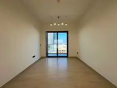 UNFURNISHED I VACANT I NEAR CLOSE TO MALL