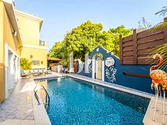 Immaculate Condition|Custom Built |On the Park