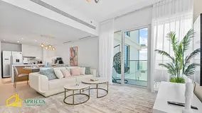 Special Offer: Elegant sea view apartment in La Vie JBR with private beach