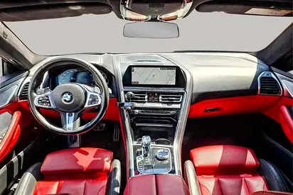 صورة 9 لـ 2020 BMW 8-SERIES