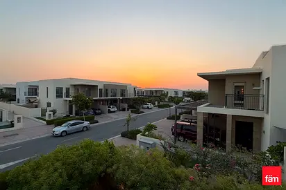 LUXURY FINISHES | HIGH PRIVACY | FURNISHED