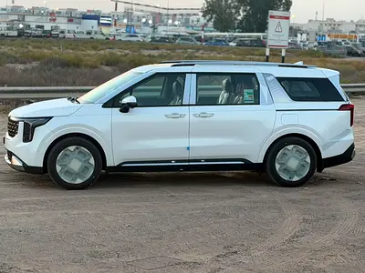 2026 KIA CARNIVAL 缩略图 3
