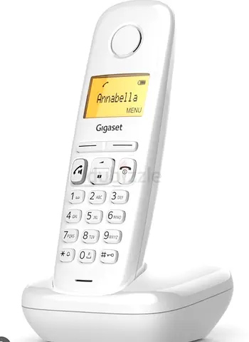 Cordless handset with charging base - white